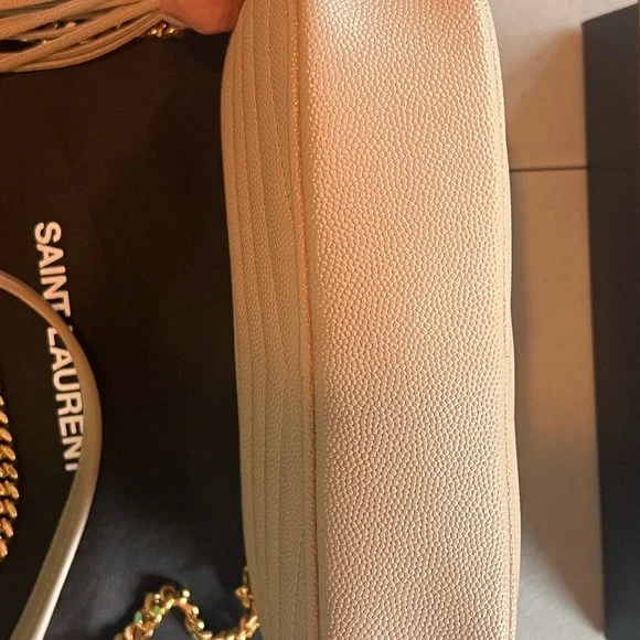 Authentic YSL Yves Saint Laurent Mini Lou Camera Bag with gold chain and Tassel - Picture 3 of 7